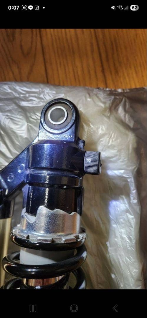 zrx1200r純正リアショック