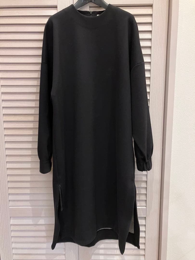 HYKE サイドジップ ダウンワンピース ブラック サイズ1