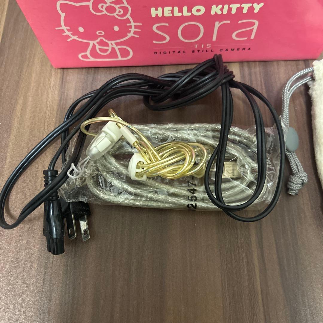 TOSHIBA PDR-T15 ハローキティ デジタルカメラ