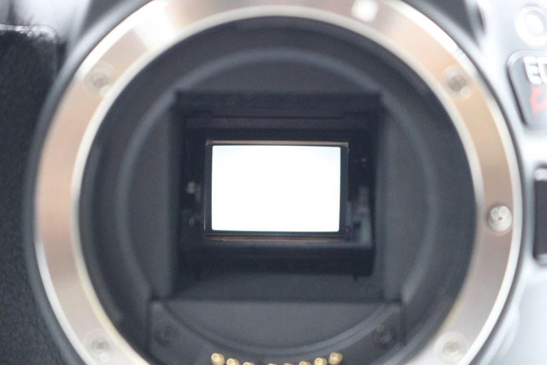 超美品 【Canon EOS Kiss X9 ダブルレンズセット】 安心保証あり