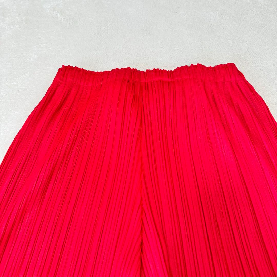 極美品✨PLEATS PLEASE プリーツ　ショートパンツ　レッド　サイズ3
