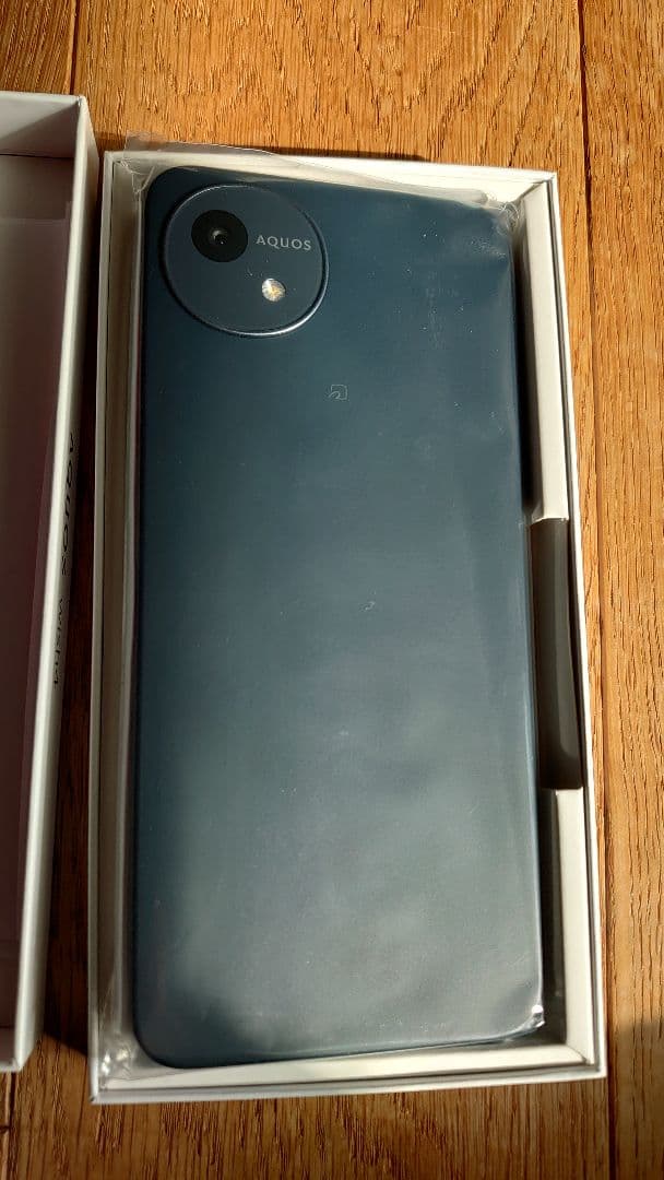 docomo AQUOS wish 4 ブラック 本体　SH-52E　新品未使用