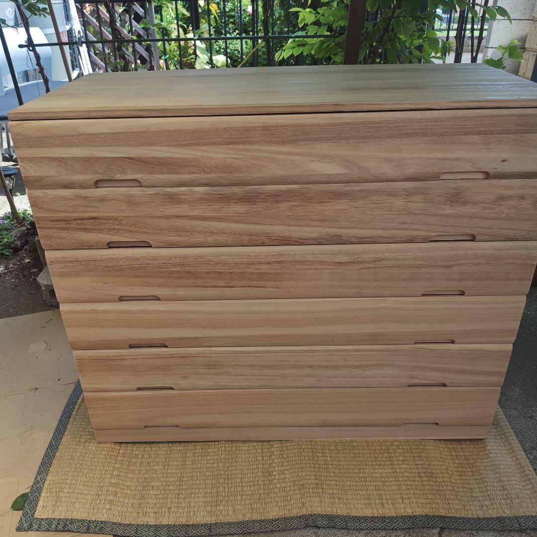 美品　桐箪笥　桐タンス　シンプル6段チェスト　着物収納　キャスター付