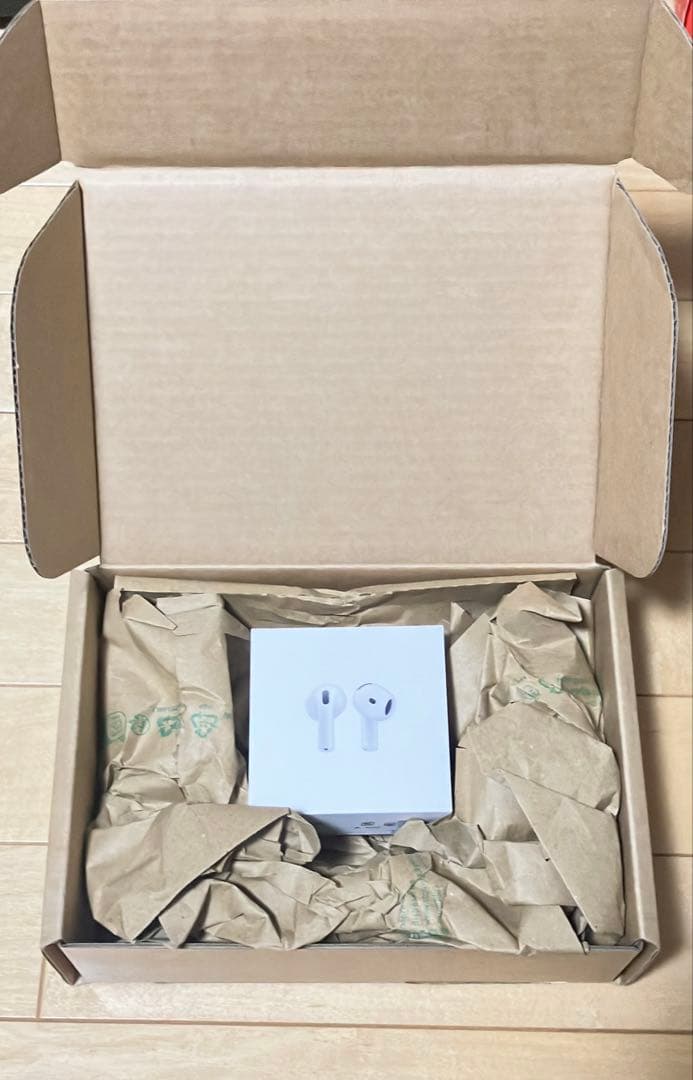 AirPods4 (ノイキャン非搭載)