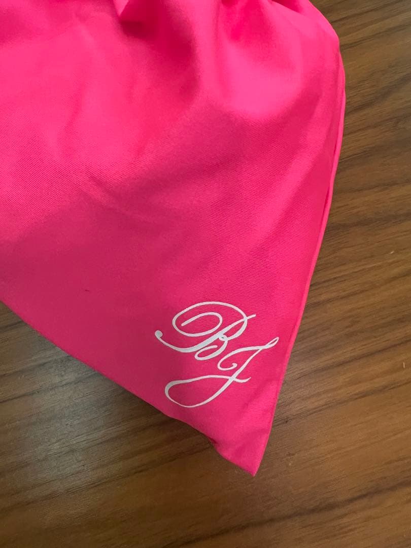 ❤️ベストボディジャパン大会公式水着 ピンク Mサイズ 凄い綺麗なビビットピンク