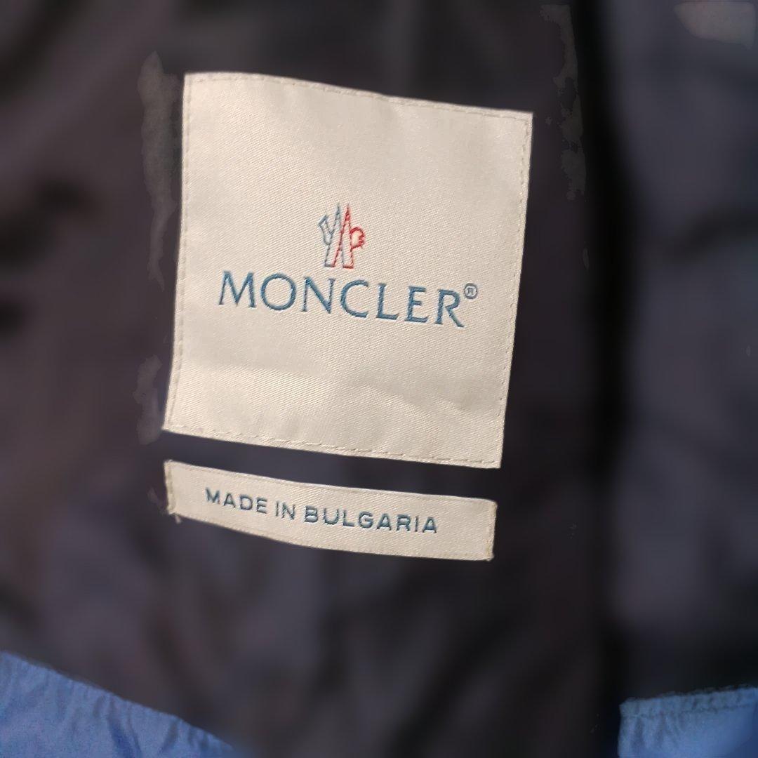 MONCLER 青 ダウンベストS(サイズ2)