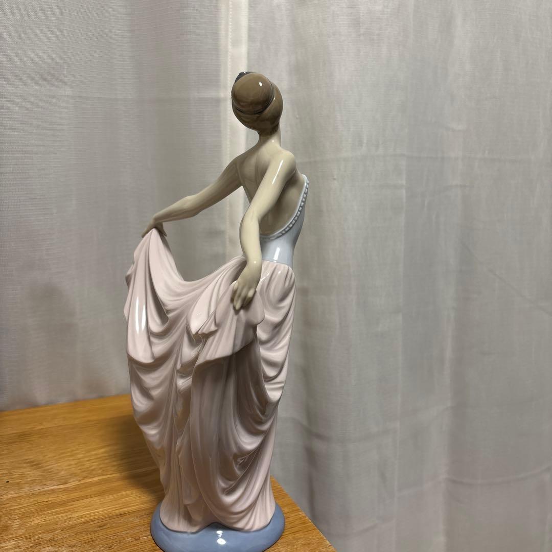 アールデコ風 女性像 陶器製 置物