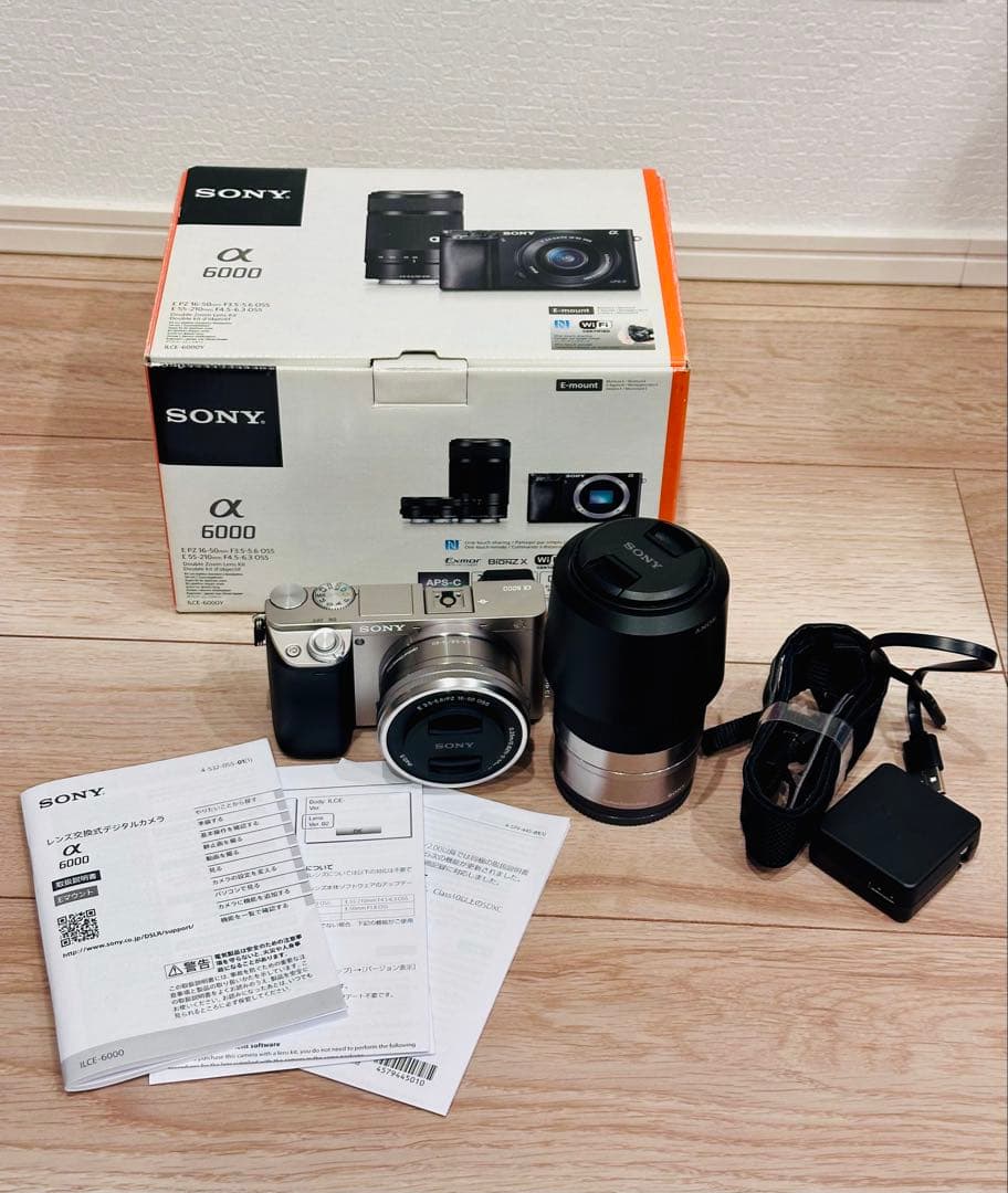 Sony ILCE6000Yデジタル一眼レフカメラ 本体とレンズセット