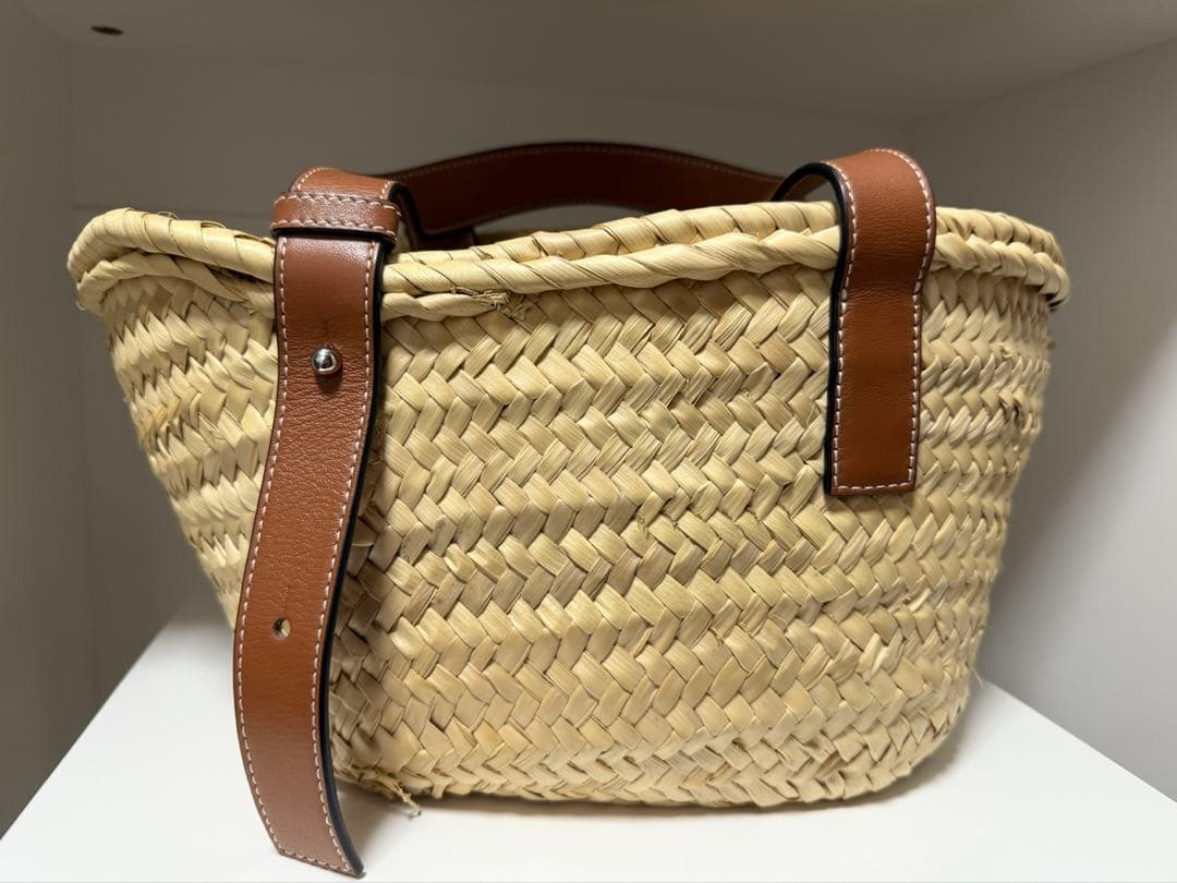 ロエベ　LOEWE かごバッグ