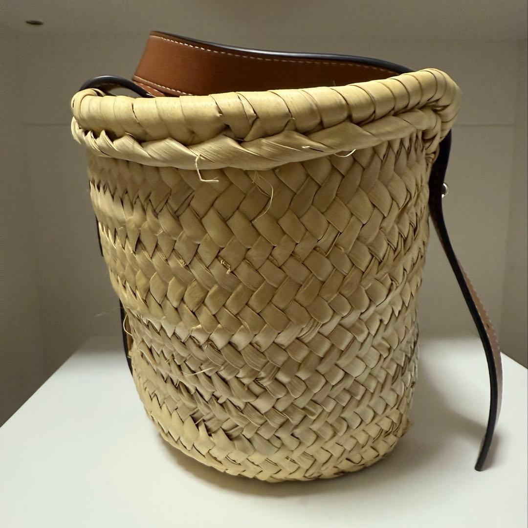 ロエベ　LOEWE かごバッグ