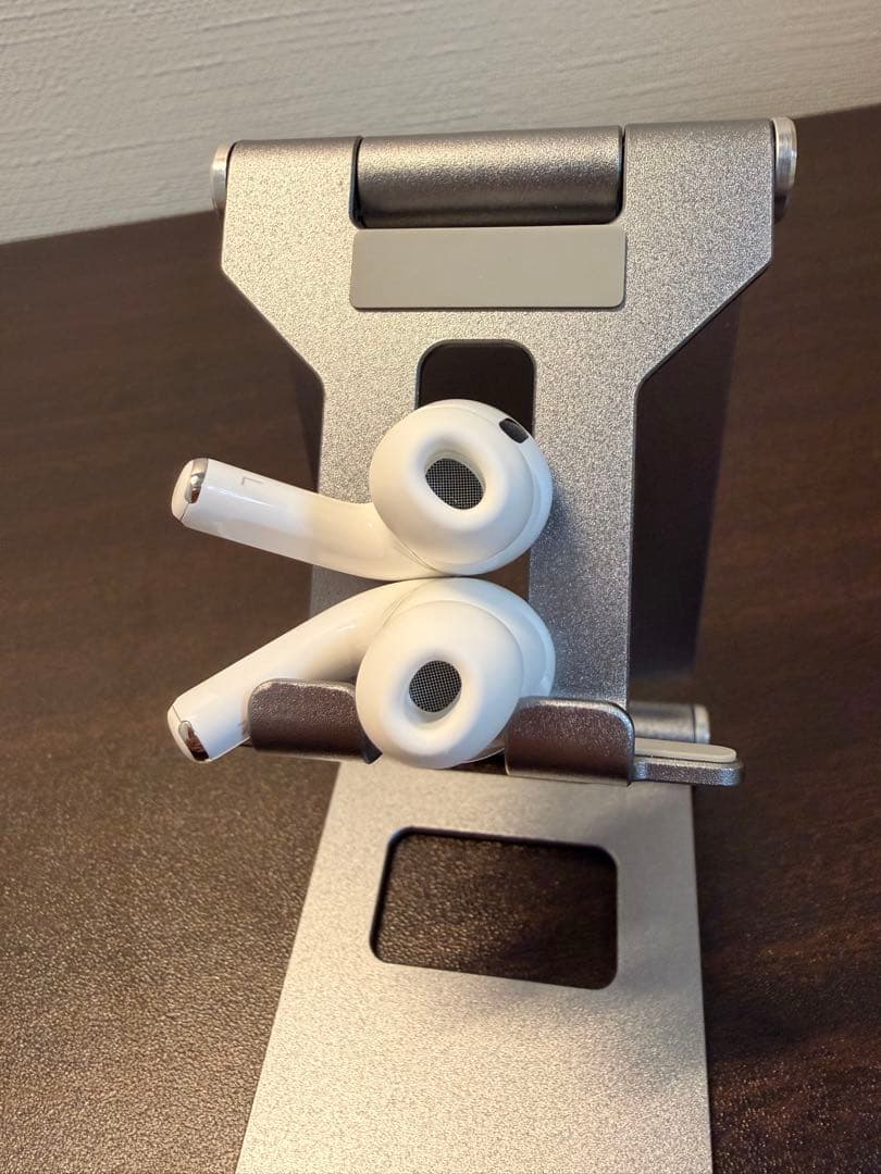 超美品 AirPods Pro 第二世代 ライトニング 本体 ホワイト