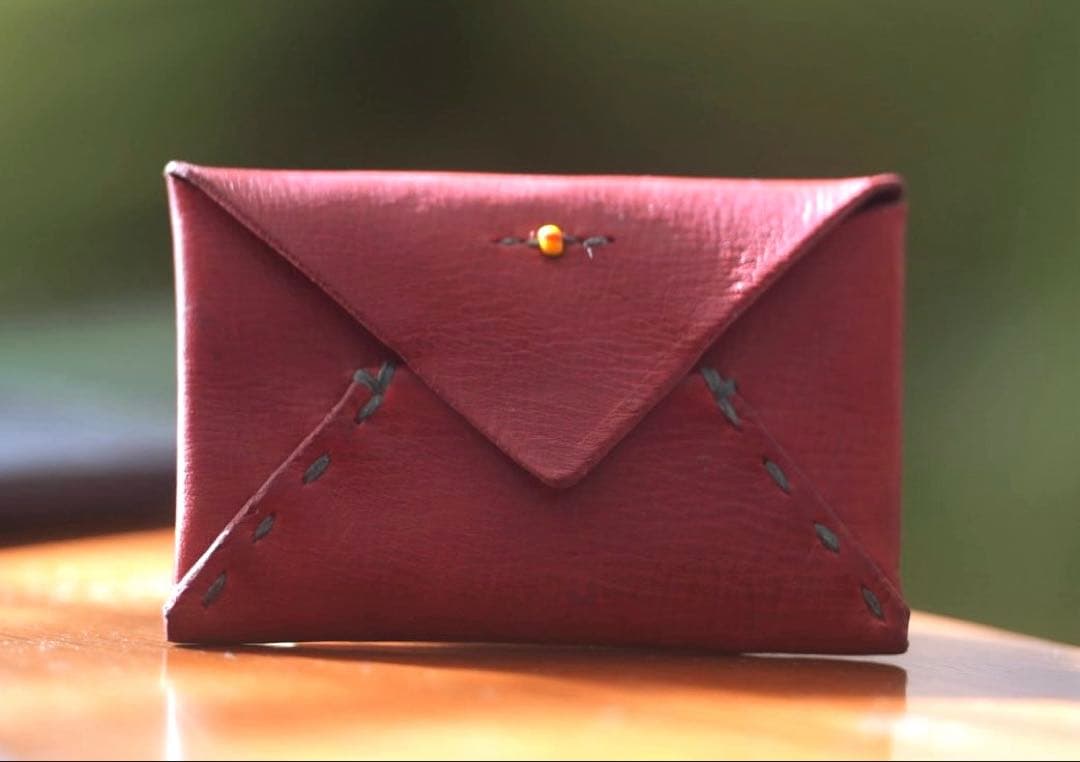 週末限定値下げ　アンリークイール カードケース HENRY CUIR