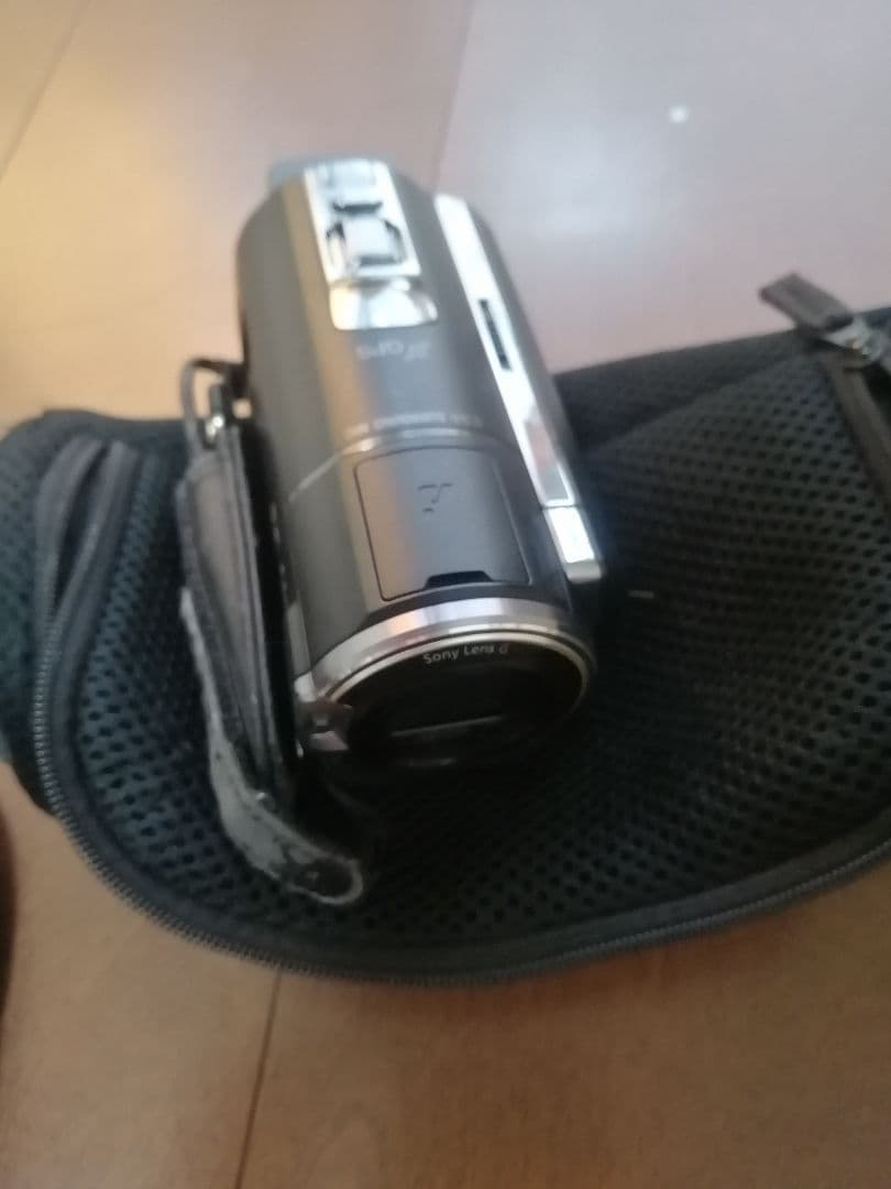 中古美品Sony HDR-PJ590V ビデオカメラ