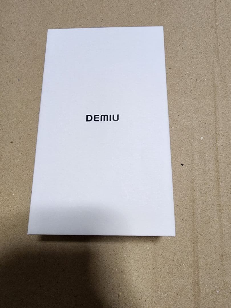 DEMIU iPhone15Pro ケース BALON UN エトープ