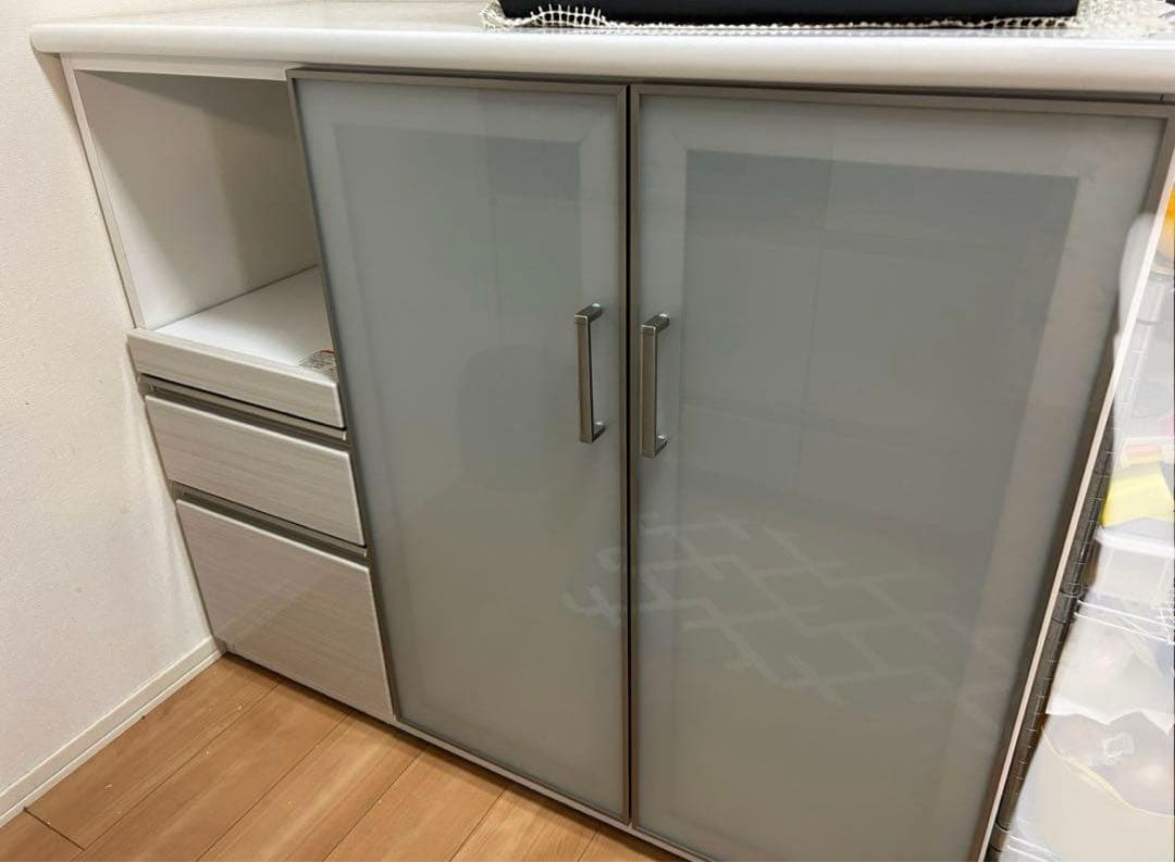 【4/20まで出品お値下げ】食器棚　キッチンカウンター　キッチンボード