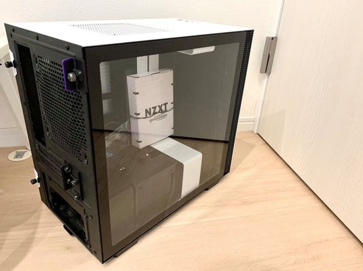 【中古美品】NZXT H210 マットホワイト/ブラック