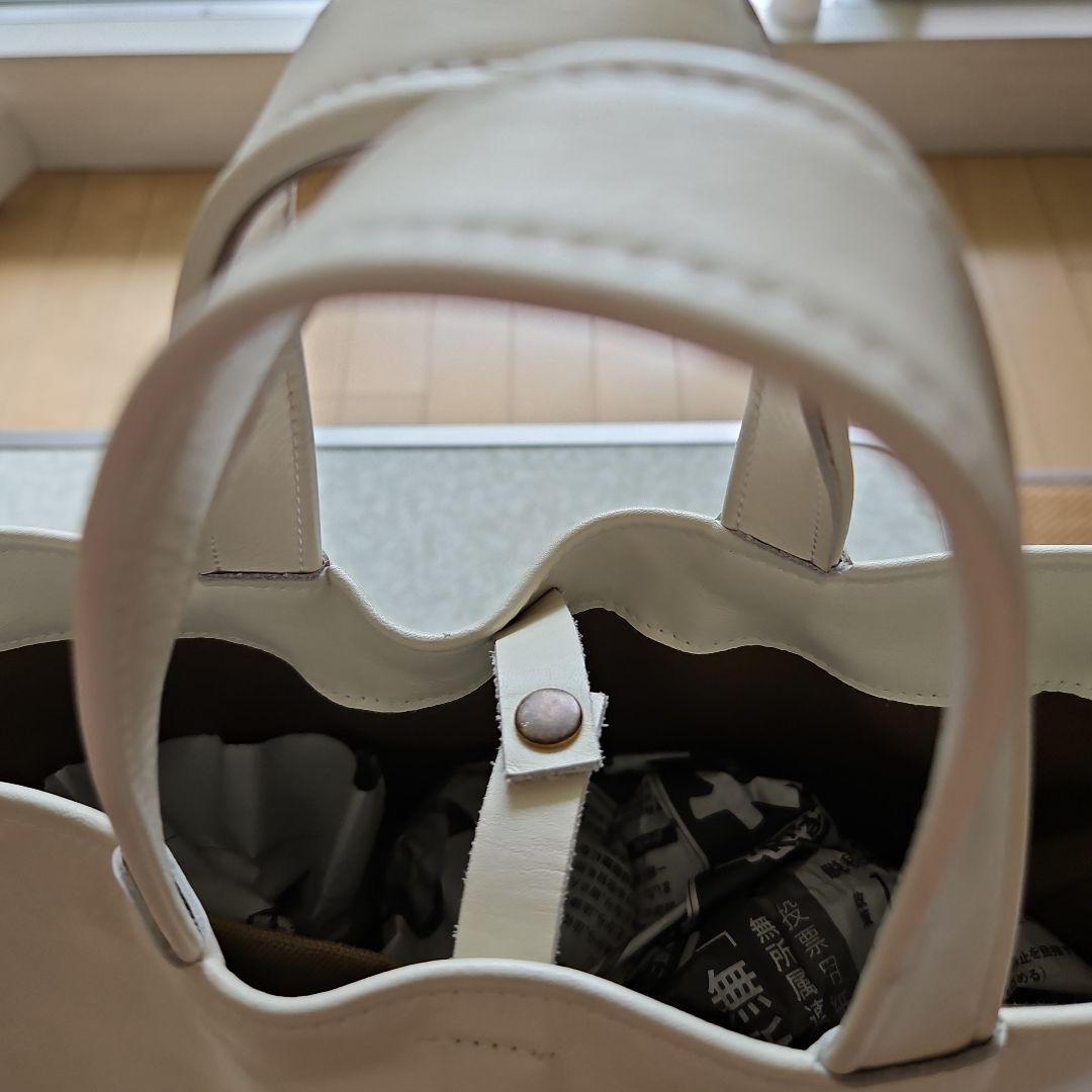 ribbon b ラタンレザーカゴバッグ ホワイト warang wayan