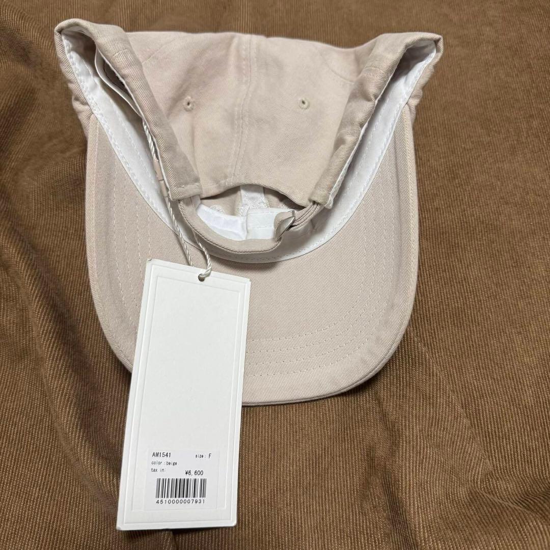 レディースウェア andmary Mary logo cap beige