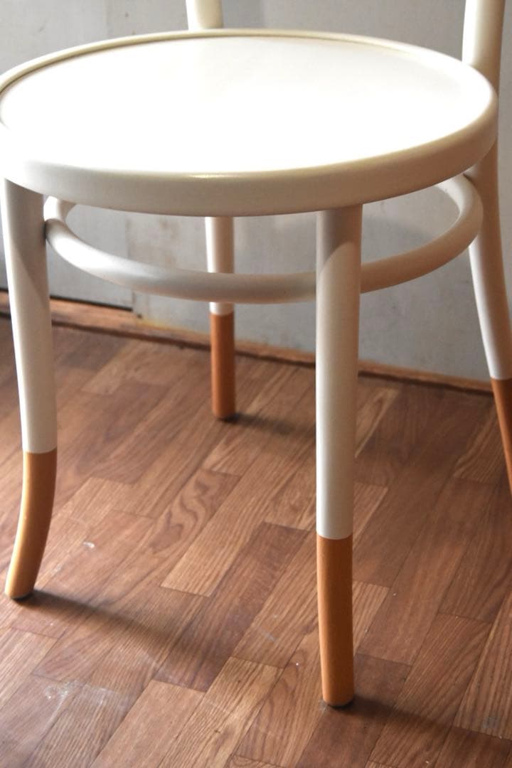 ダイニングチェア Bentwood socks chair