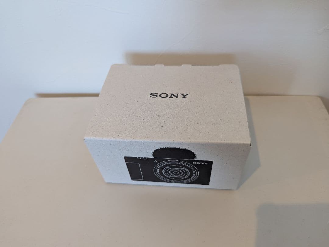 【新品未使用品】SONY ZV-1M2 デジタルカメラ