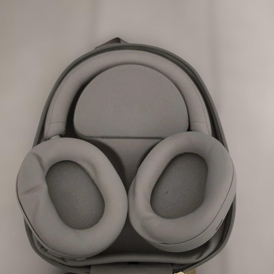 SONYワイヤレスヘッドホン グレー