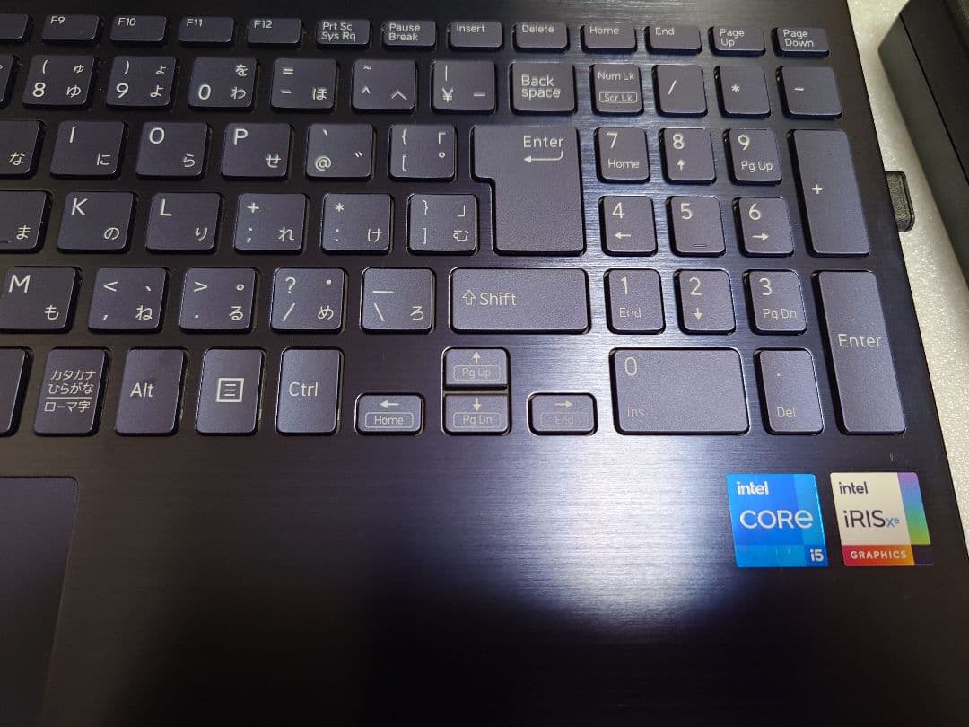 VAIO(VJF1611N) ＋13インチモバイルモニター（４K）