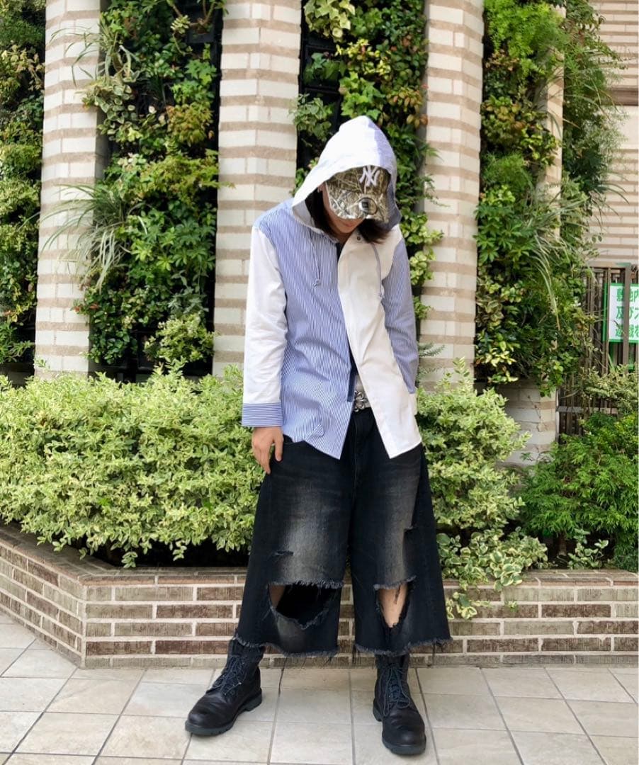 パンツ FUTURE ARCHIVE CRUSH DENIM SHORTS