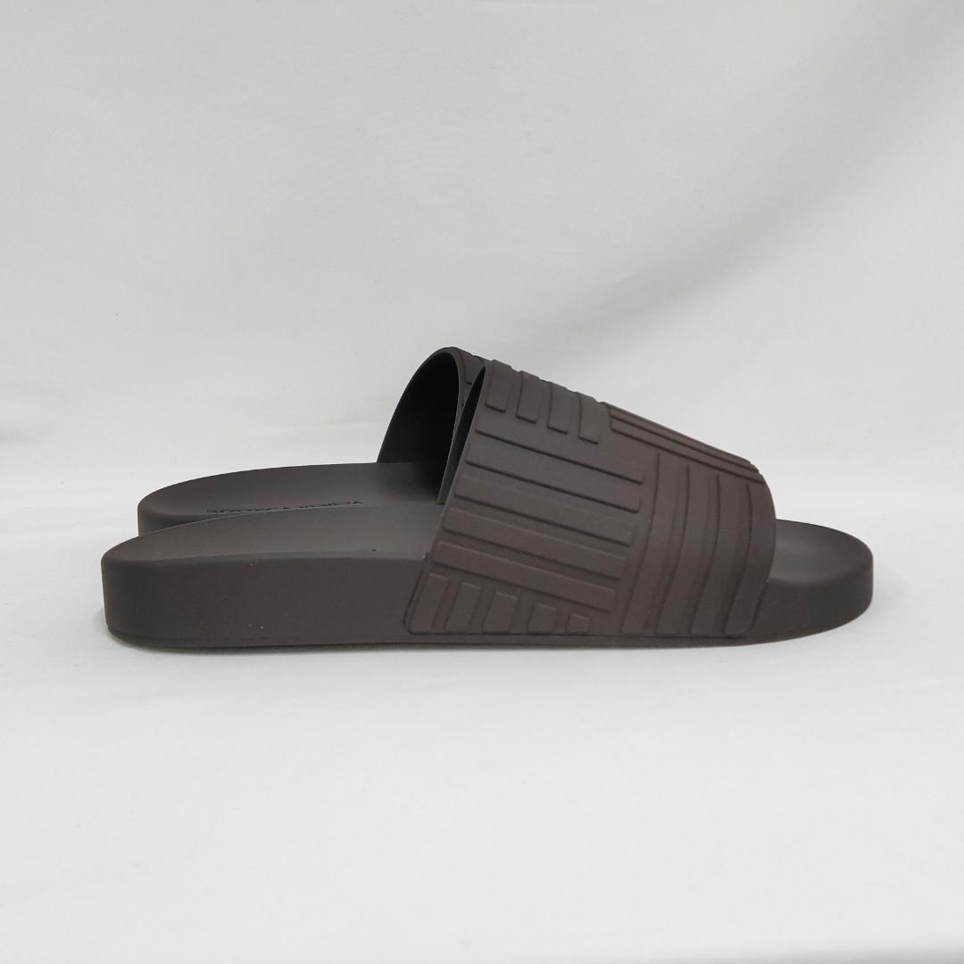 ○★新品 未使用 ボッテガヴェネタ ラバースライドサンダル フォンダン 28cm