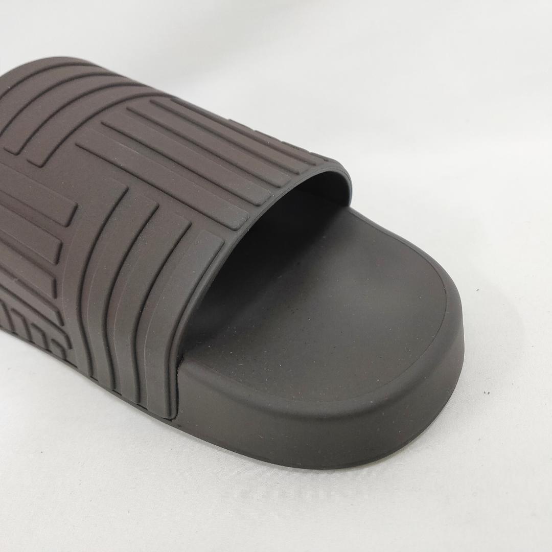 ○★新品 未使用 ボッテガヴェネタ ラバースライドサンダル フォンダン 28cm