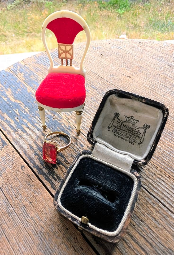 英国アンティーク　リングケース　ヴィクトリアン初期 ✨️ビンテージミニチュア椅子