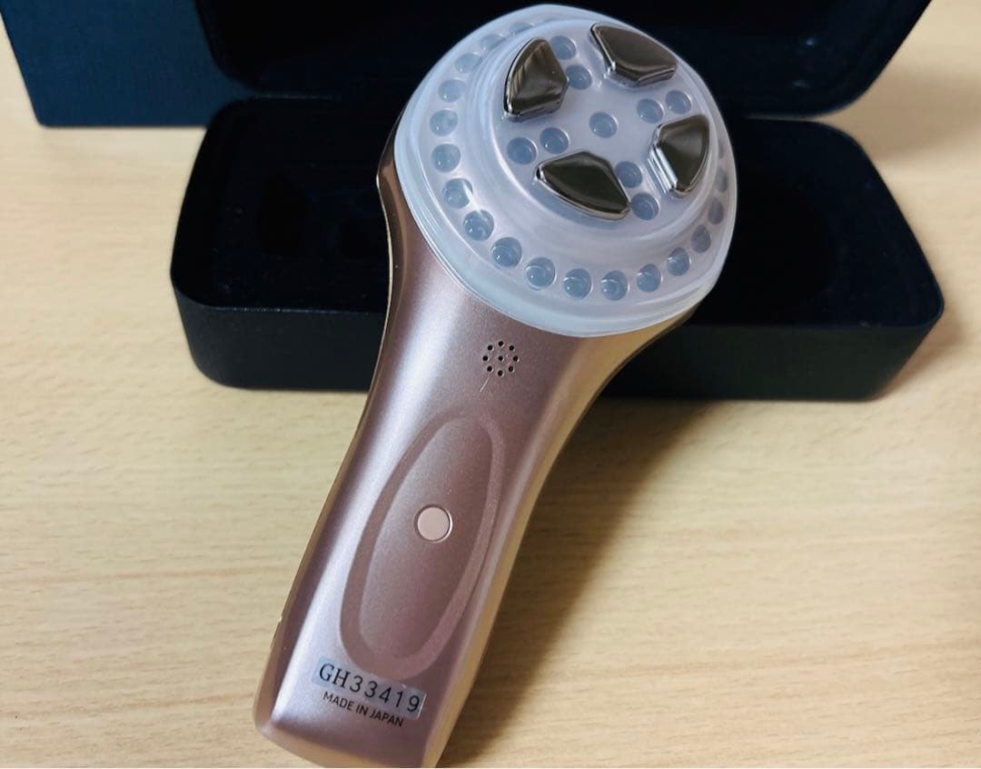 セール中【おまけ付】 定価18万 ドクターアリーヴォ ゴーストプレミアム 美顔器