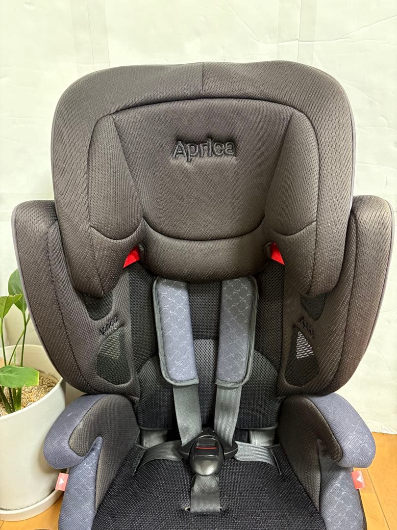 【美品】Aprica エアグルーヴ　プラス　ジュニアシート チャイルドシート