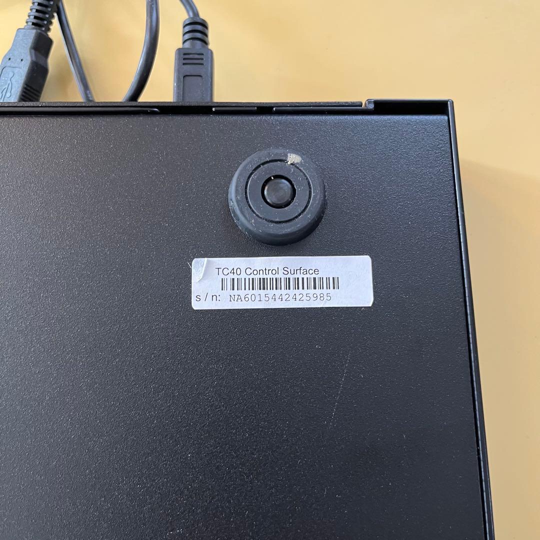 NewTek TriCaster TC40 コントロールサーフェイス