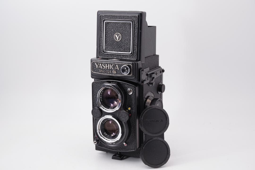 フィルムカメラ YASHICA Mat-124G / Yashinon 80mm F3.5