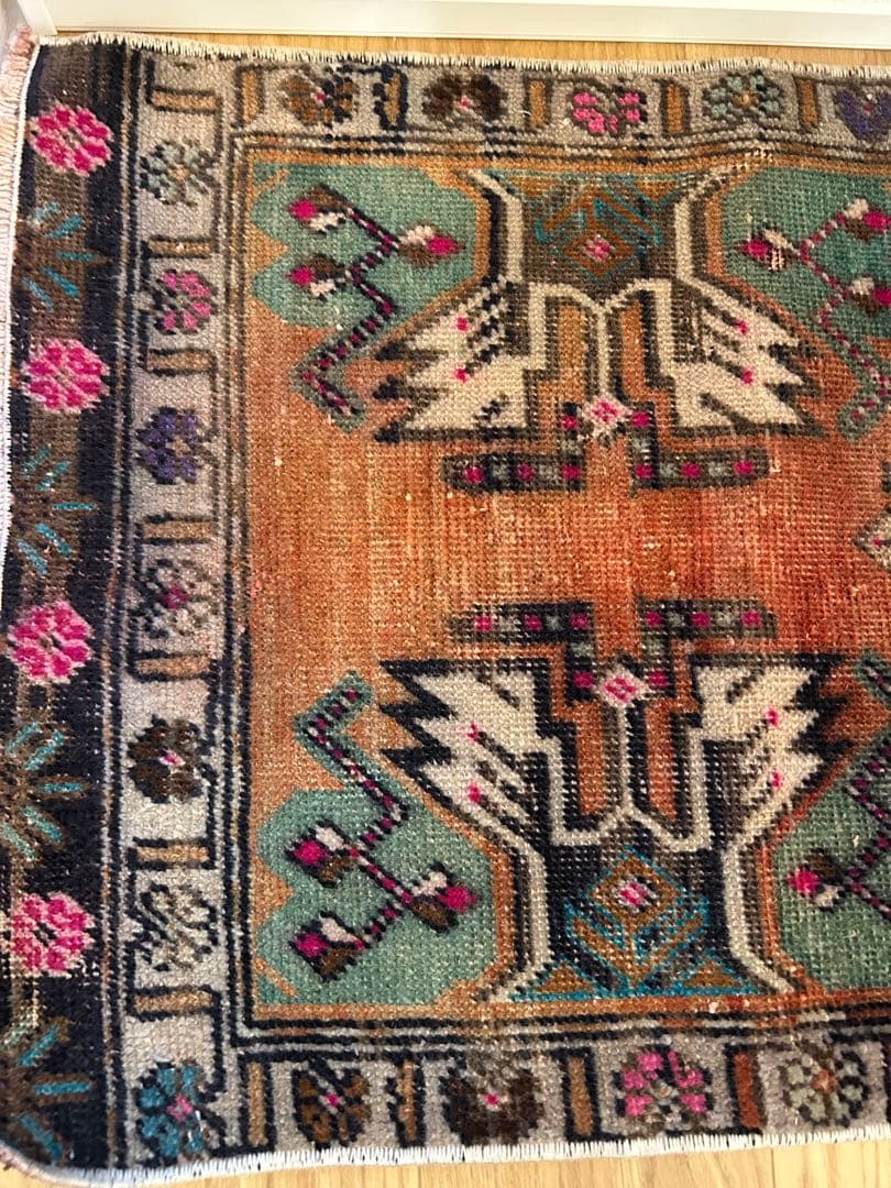 トライバルラグ・トルコヴィンテージラグ・ウール約52×124cm