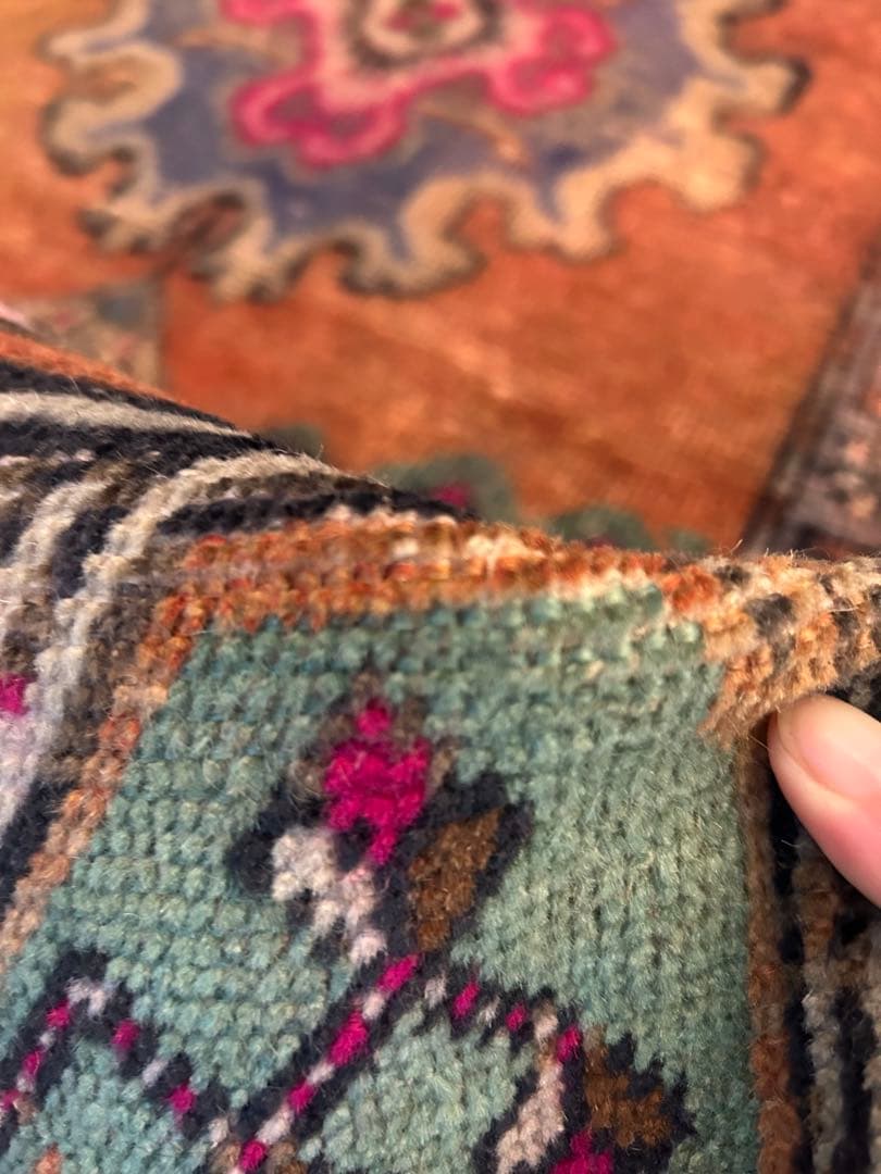 トライバルラグ・トルコヴィンテージラグ・ウール約52×124cm