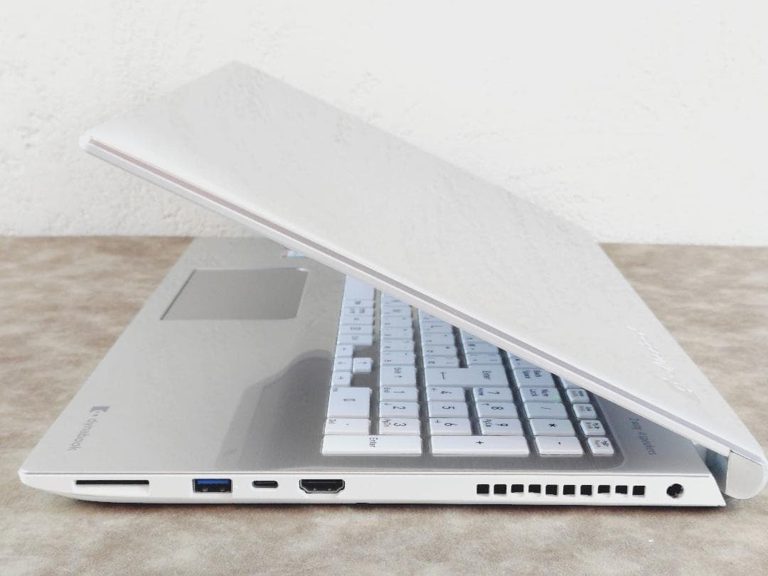 【新品バッテリー】Dynabook P1 i5/24GB/500GB