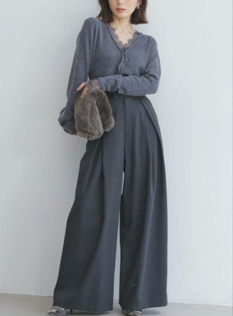 未使用 anuans アイラッシュレーストリミングニット