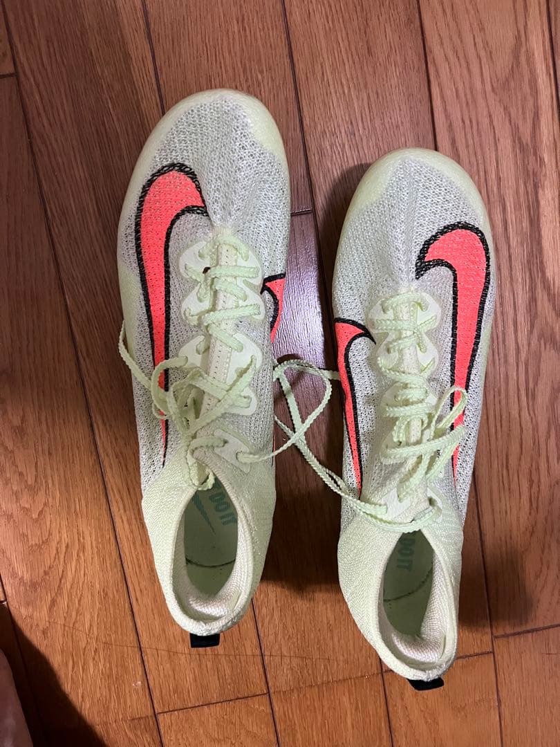 Nike スパイクシューズ イエロー/オレンジ