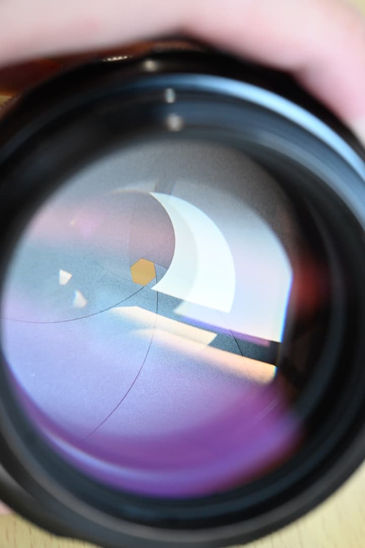 美品 NIKKOR-H Auto 85mm F1.8 分解清掃済み