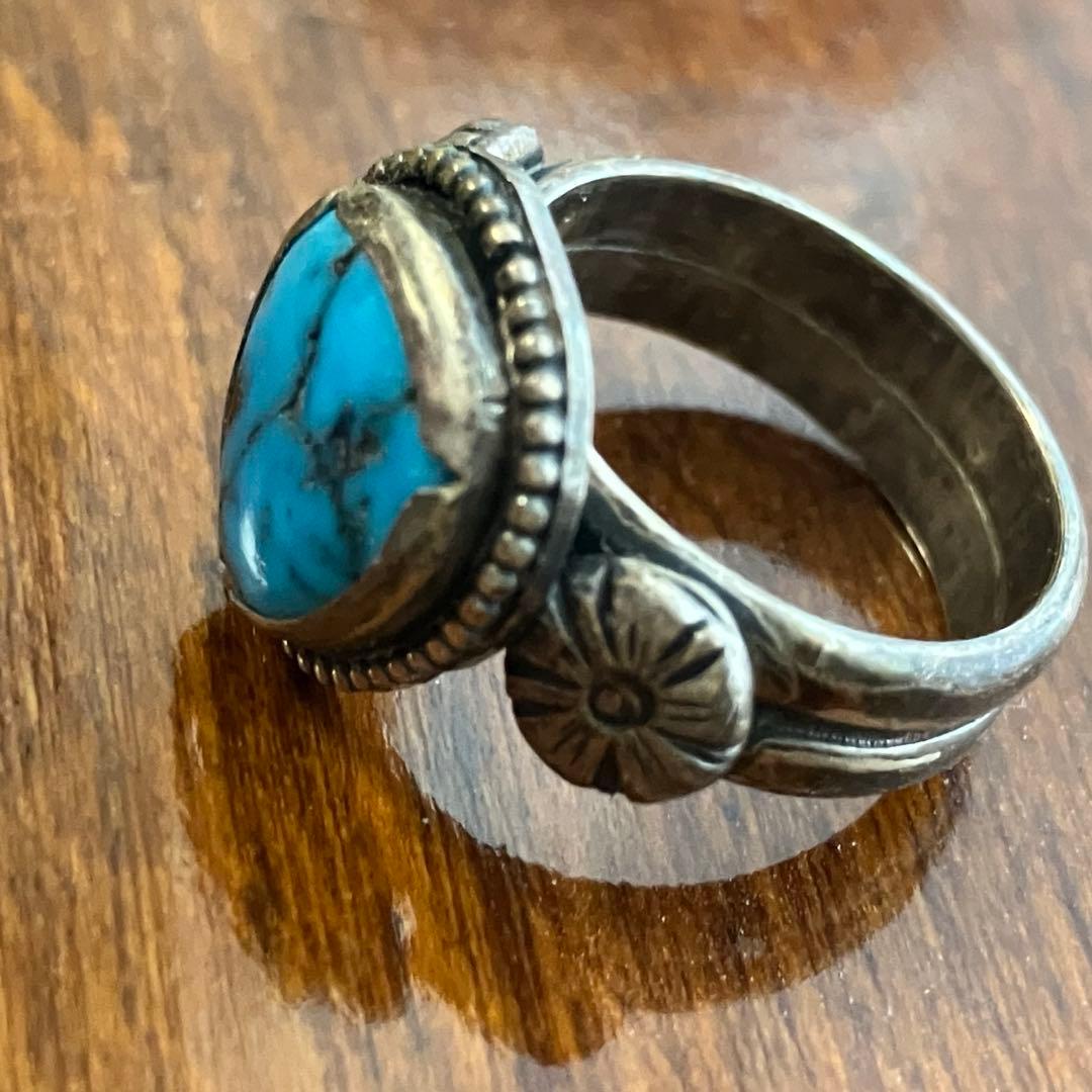 ターコイズ　指輪　シルバー　リング　インディアンジュエリー好きな方