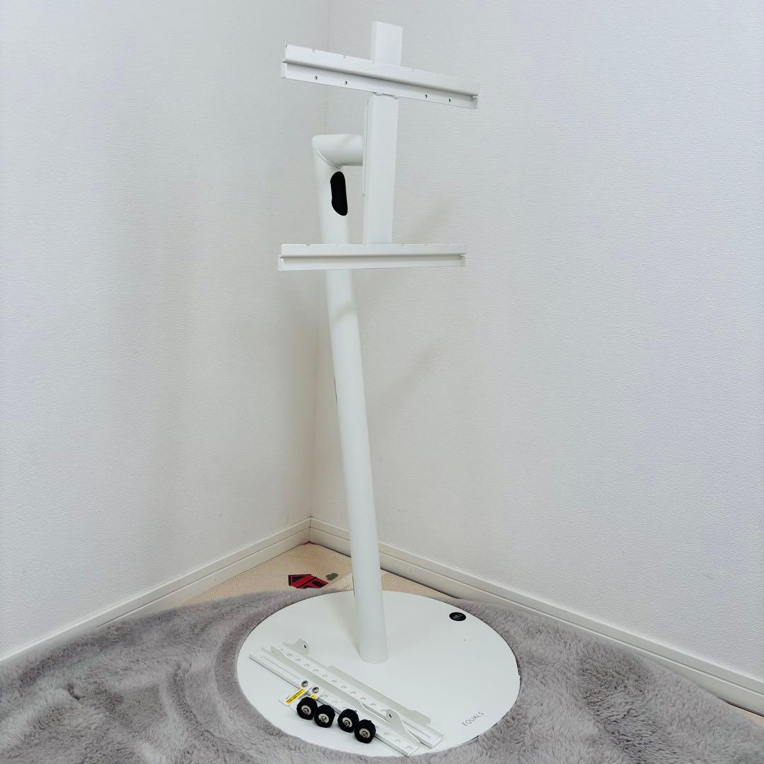EQUALS WALL A2 ロータイプ　FLAT BASE テレビスタンド　白
