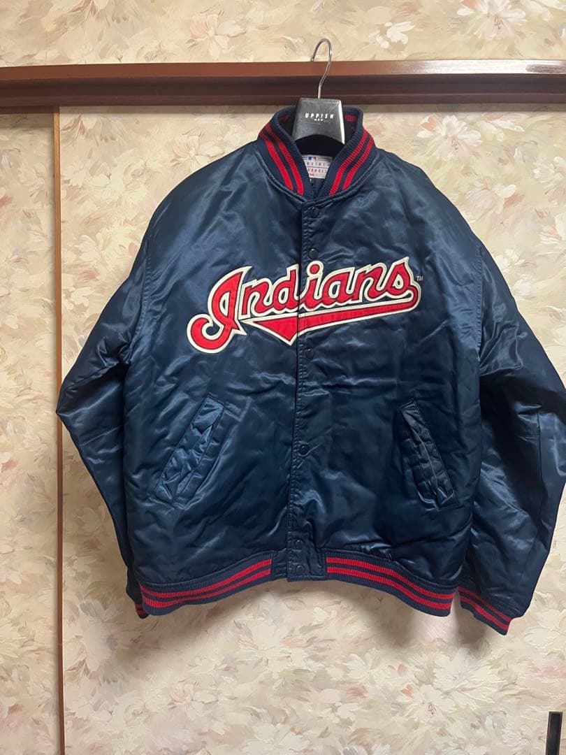 NSさま専用！　インディアンズロゴ刺繍入りコート M