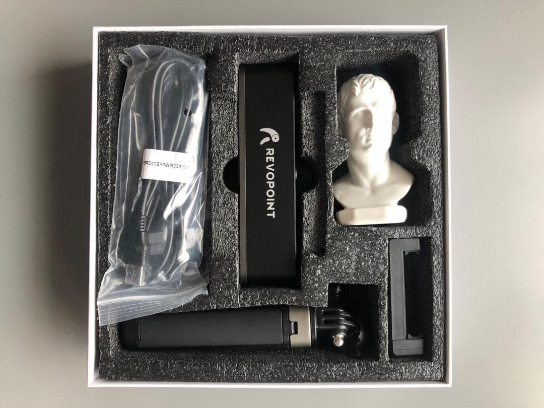 REVOPOINT POP 2 (3D スキャナー)