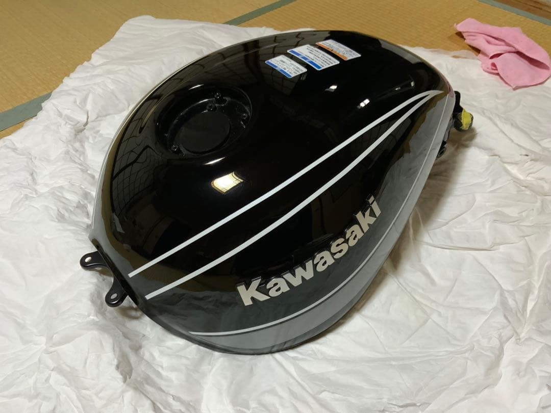 再々値下げ　Kawasaki Z900RS 2021年　フューエルタンク