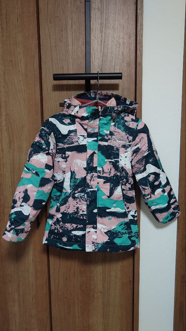 コロンビア スノーウェア　　Ｓサイズ130センチ　オムニヒート