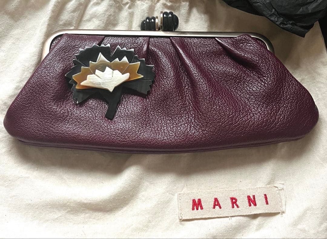 滝沢眞規子さん愛用【MARNI マルニミニバッグ】