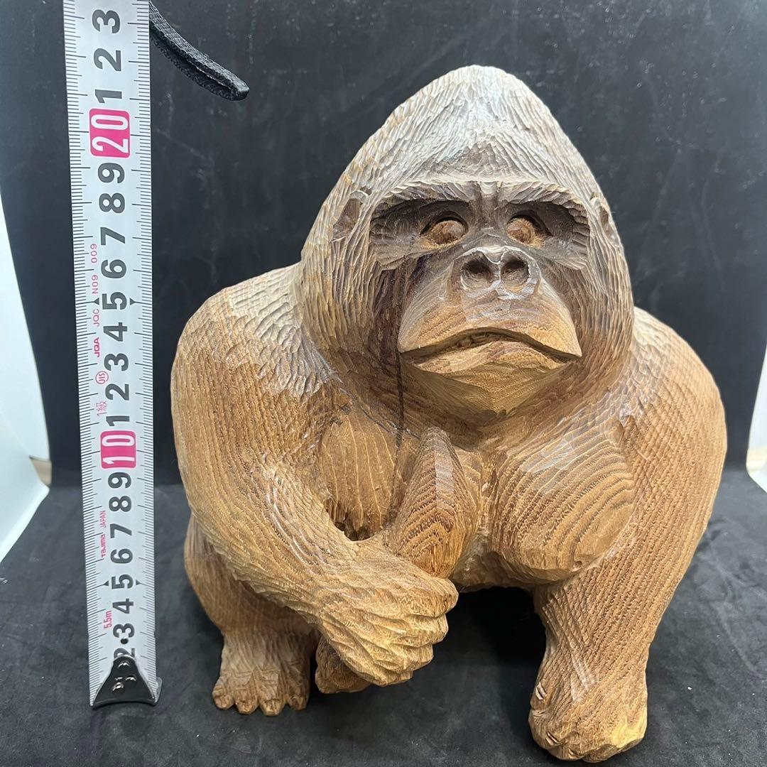 【匿名発送】木工品　彫刻　木彫　置物　ゴリラ　一点物　アンティーク　木彫り