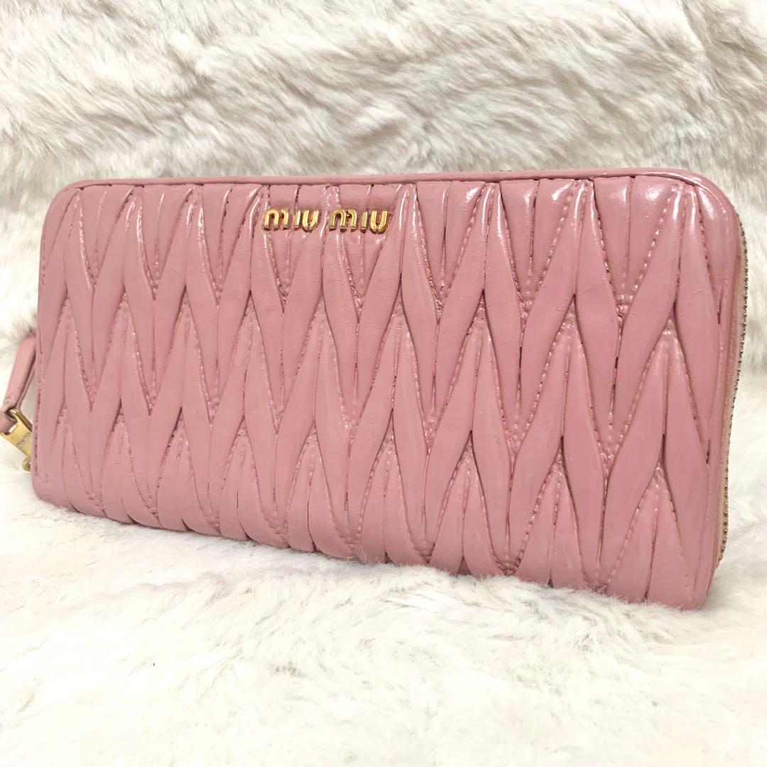正規品！MIUMIU 長財布 マテラッセ ピンク ローズ　箱付き
