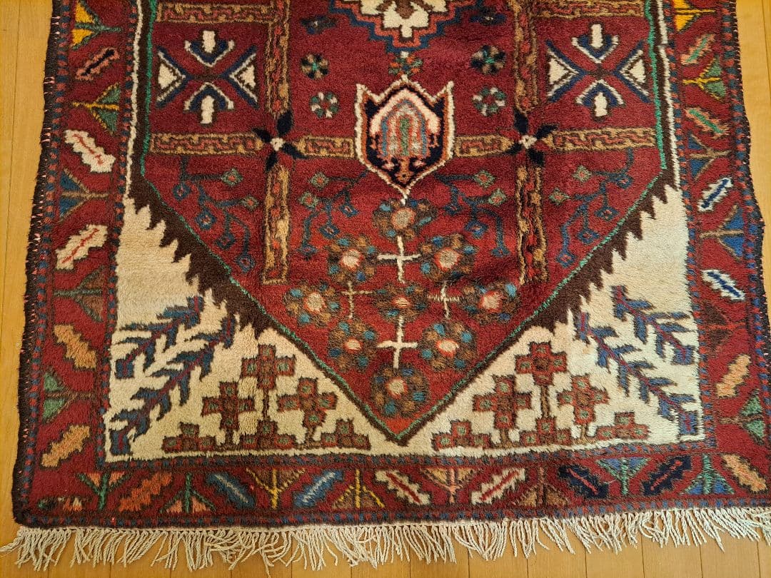 イラン　トライバルラグ　ヴィンテージラグ　ウール　手織り　ペルシャ絨毯